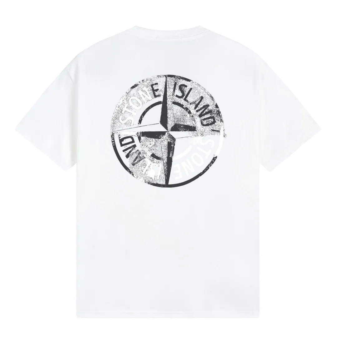 W685#P110💰 2025🆕 Stone lsland/Stone Island personalized compass printed short-sleeved T-shirt ⚠️[Original creation with high control of details] -Made of 260g combed cotton double yarn, soft and comfortable to the touch, sweat-absorbent and breathable. -Simple basic and versatile style, original single quality, the first choice for couples. -Made in a large factory, four needles and five threads on the shoulder, neat alignment, high quality workmanship. -Same style for men and women. Very versatile, one piece for everyone, details are clearly visible. Color: Black White Size: M L